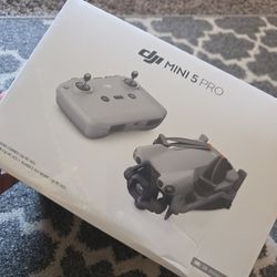BRAND NEW DJI MINI 5 PRO FLY MORE COMBO (DJI RC-N3)