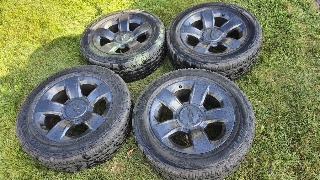 Silverado 20in Stock Rims And Tires