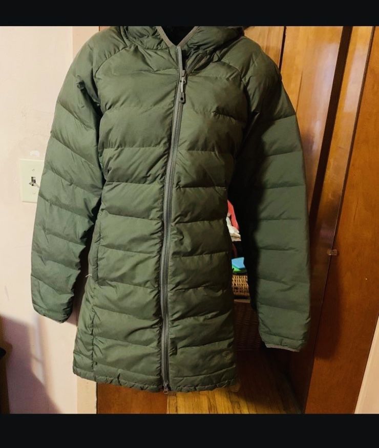 IExcellent Condition Winter Coat Hunter Green