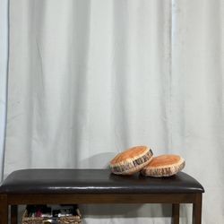 Upholstered Bench 4 Ft