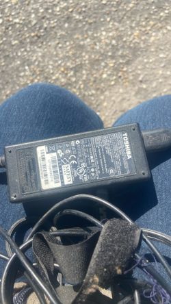 Charger Toshiba 