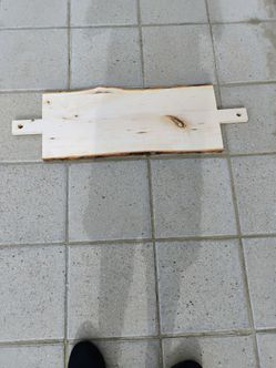 Wood hanger