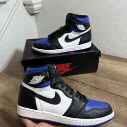 Nike Air Jordan Retro 1 High OG Royal Toe 2020 Size 10 Authentic Basketball Used