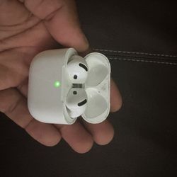 2nd Gen AirPods 