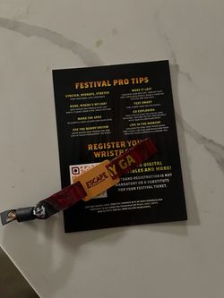 Escape rave ticket (280)