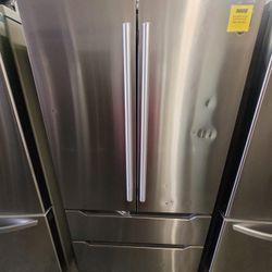 Refrigerator Midea