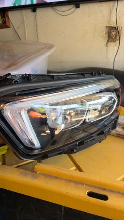 2019-2022 Mercedes Benz A class headlights $375