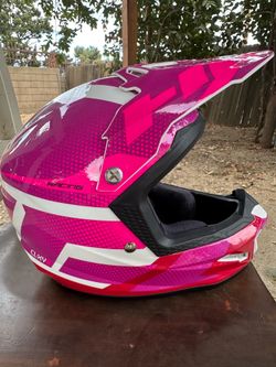 PINK/WHITE HJC YOUTH LARGE HELMET