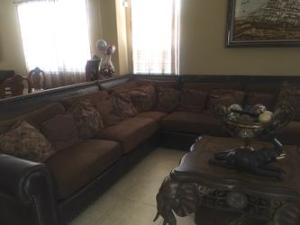 Brown Sectional Sofa I don’t deliver