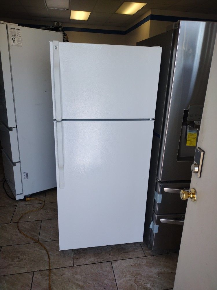 Ge Refrigerator