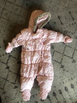 Baby Snow Suit 3-6 months Perfect Condition
