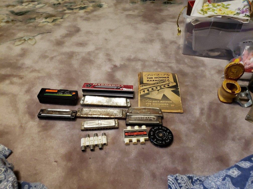 HARMONICA COLLECTION, 12 PIECES