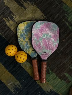 Tommy Bahama Pickleball Set with Two Paddles and Two Balls
