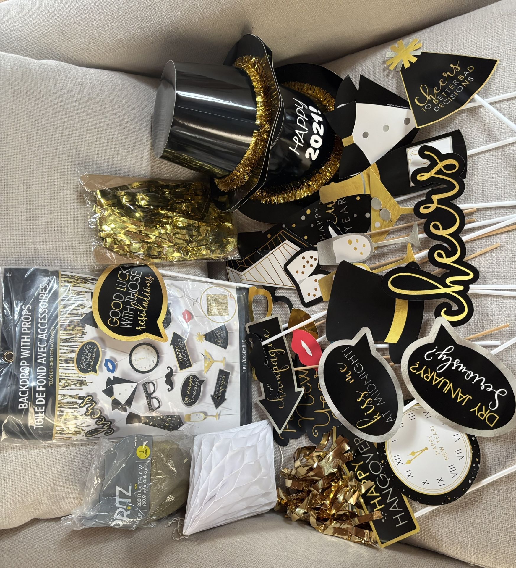Photo Booth /New Years Supplies