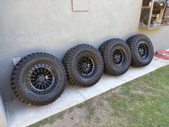 17” INCH LOCK OFF ROAD GRIT MATTE BLACK OFF ROAD WHEELS/RIMS WITH 35” INCH TBB OFFROAD M/T TIRES