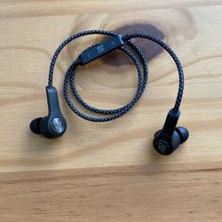 Beoplay H5
