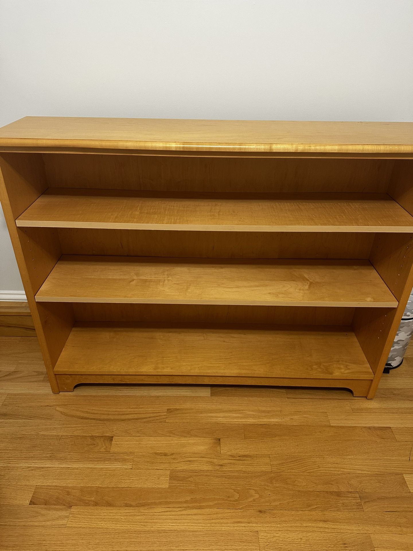 📚 Kids Bedroom Bookshelf – Solid Wood – 48”W x 36”H x 12”D