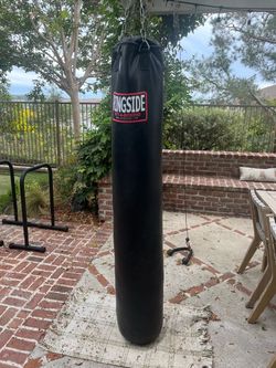 Ringside kickboxing bag 100lbs