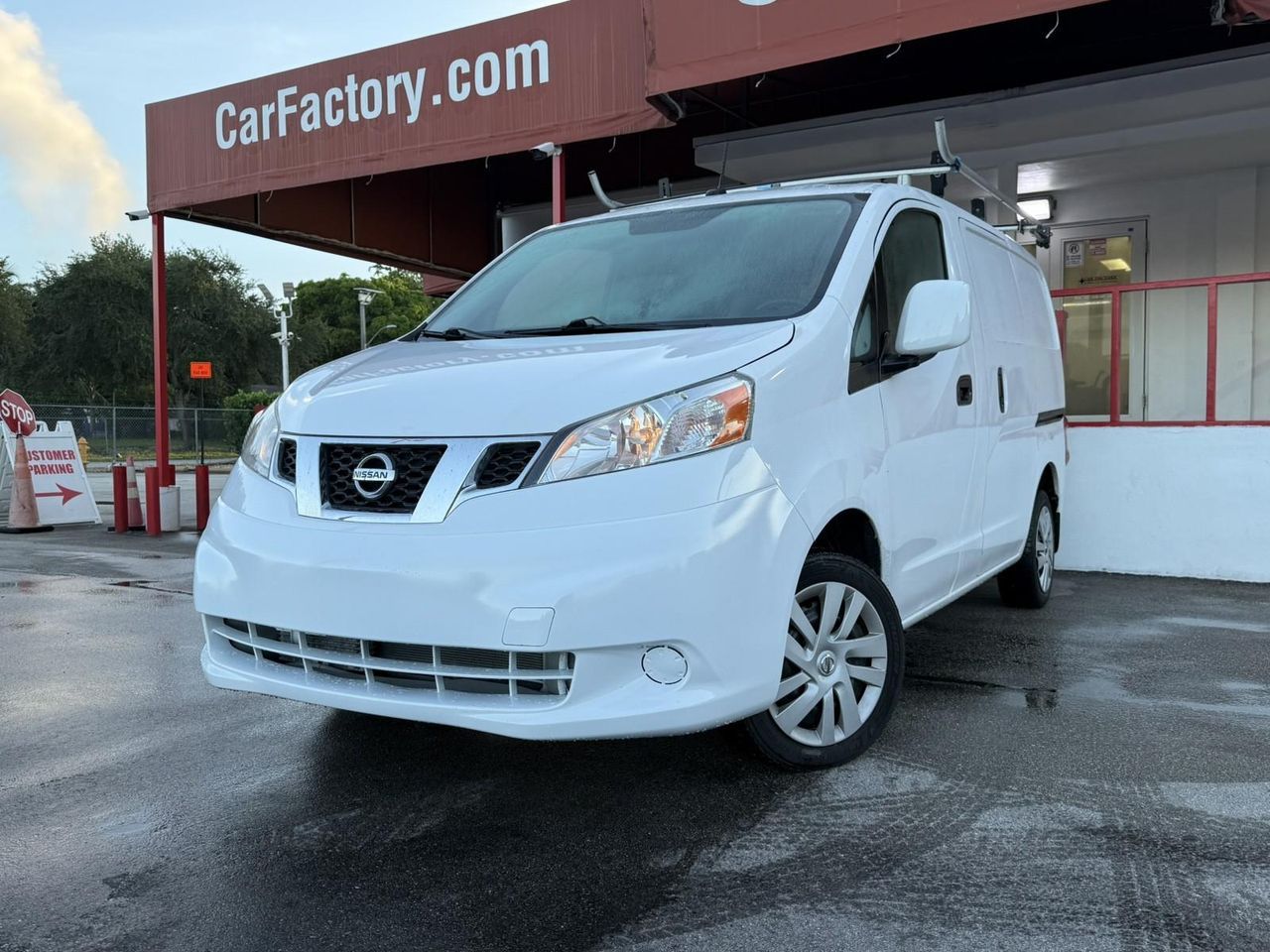 2017 Nissan NV200