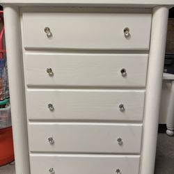 6 DRAWER SOLID WOOD DRESSER OBO