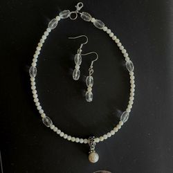 ELEGANT CRYSTAL PEARL CHOKER MATCHING ESRRINGS DESIGNER ORIGINAL  JEWELRY SET