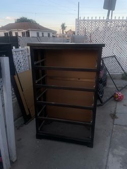 5 drawer  chest