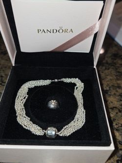 Pandora silver bracelet with clasp