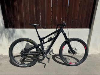 2016 Santa Cruz Nomad CC – Carbon Enduro Bike – Roval Carbon Wheels - Medium