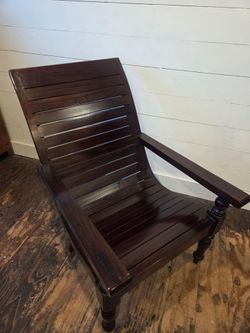 Solid Wood Lounge Chair