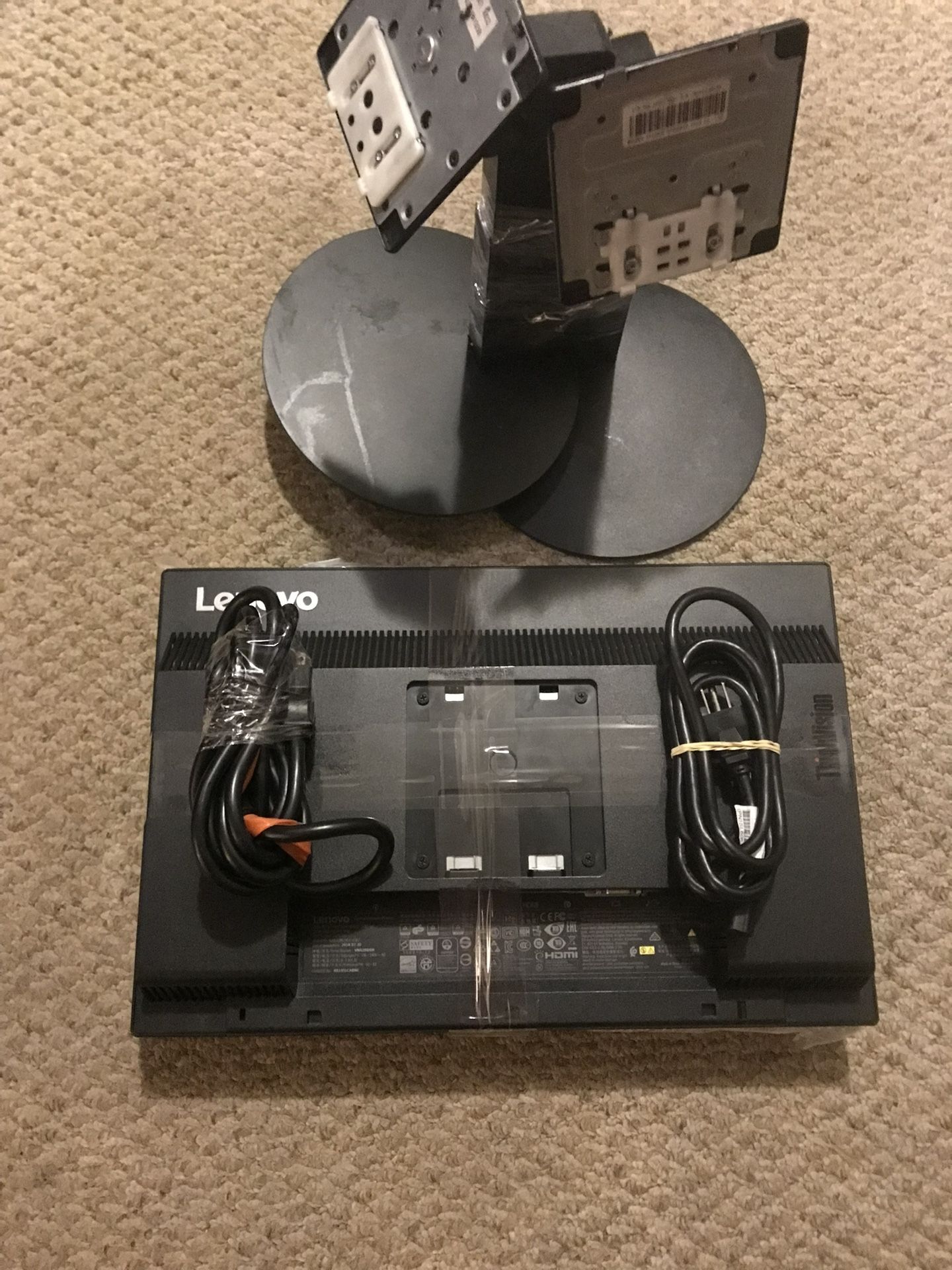 Lenevo HD Monitors 2X