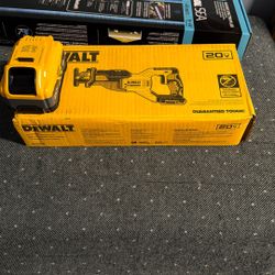 Zawzaw Dewalt And Baterí 