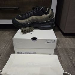 Nike Air Max 95 Undefeated Size 11 DS