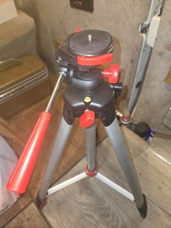 Bauer Laser level Tripod