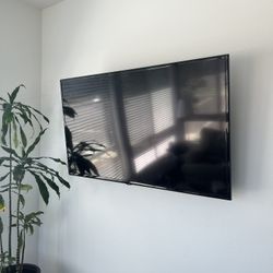 60” Samsung Smart TV With SANUS Full Motion Wall Mount And Amazon Fire Stick Free Subscription For 5 Months