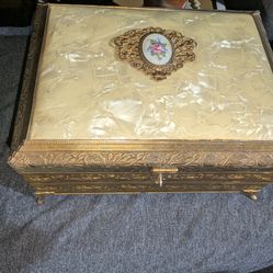 Antique Musical Jewelry Box Decorative Gold Gilt Metal Floral Design Swiss