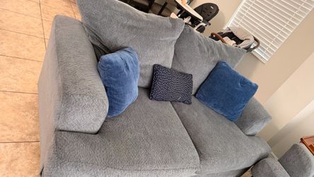 Muebles en buen estado,