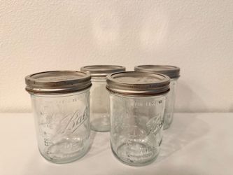 Wide Glass Mason Jars (set of 4)