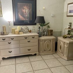 Wooden Dresser And Side Tables/ Cabinet / Nightstand 