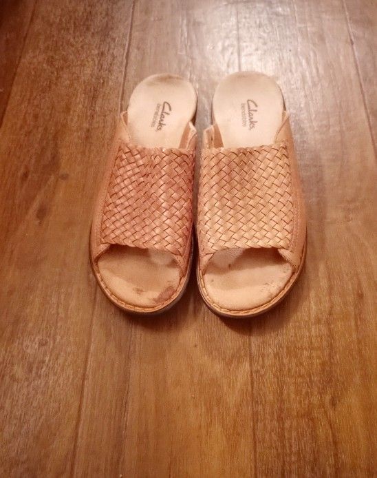 Clarks Women's Sandles