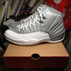 New Air Jordan 12 Retro Men Size 9.5