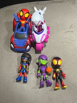 Marvel Spidey & Friends lot of 5 figure w/ 2 vehicles Gwen Miles Goblin