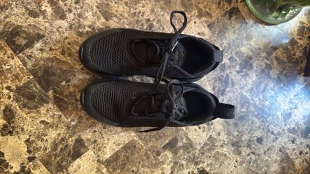 Black Nikes