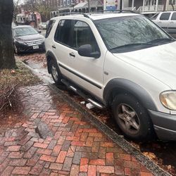 1999 Mercedes Benz ML320