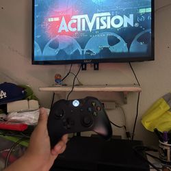 Xbox One With Controller And Cod Cold War $110 