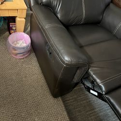 Beautiful Leather Recliner 