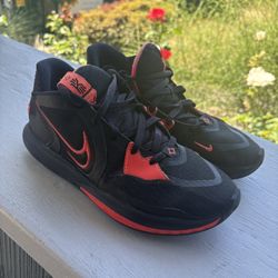 Nike Kyrie Low 5 Size Men’s 10