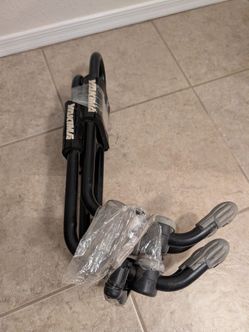 Kayak roof rack mounts Yakima
