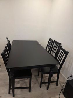 IKEA dinning table with 8 chair