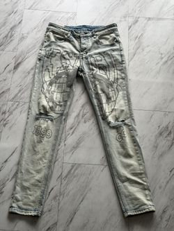 Kazubi Jeans