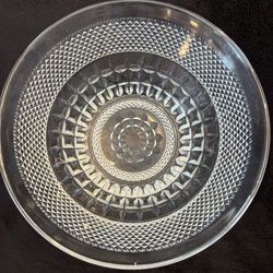 Beautiful Vintage Italian Glass  Round Serving Bowl 